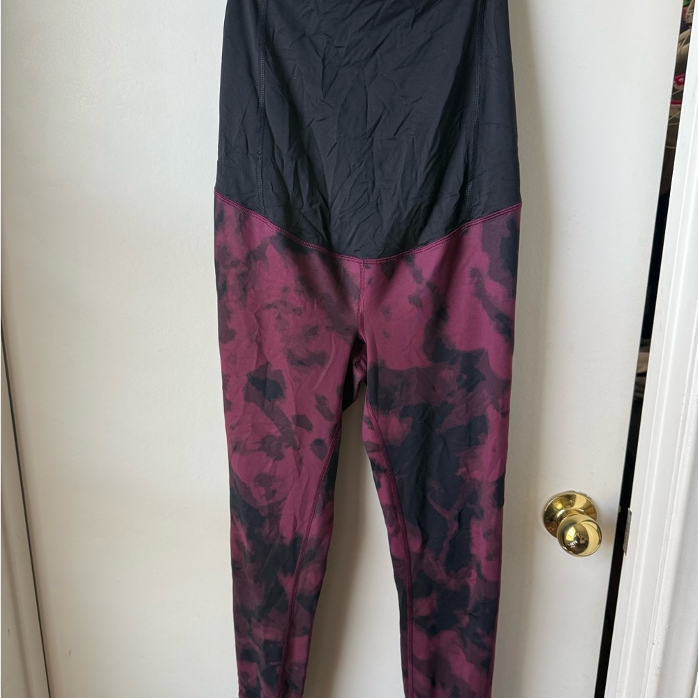 Isabel Maternity Maroon Leggings